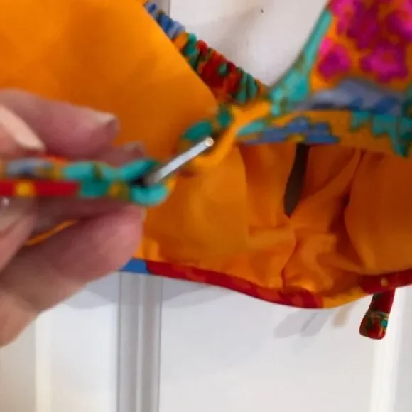 XHILARATION - NWT Juniors Sz M Set of 2 Bikini Tops in Fun Bright Colors 👙 - Picture 9 of 16